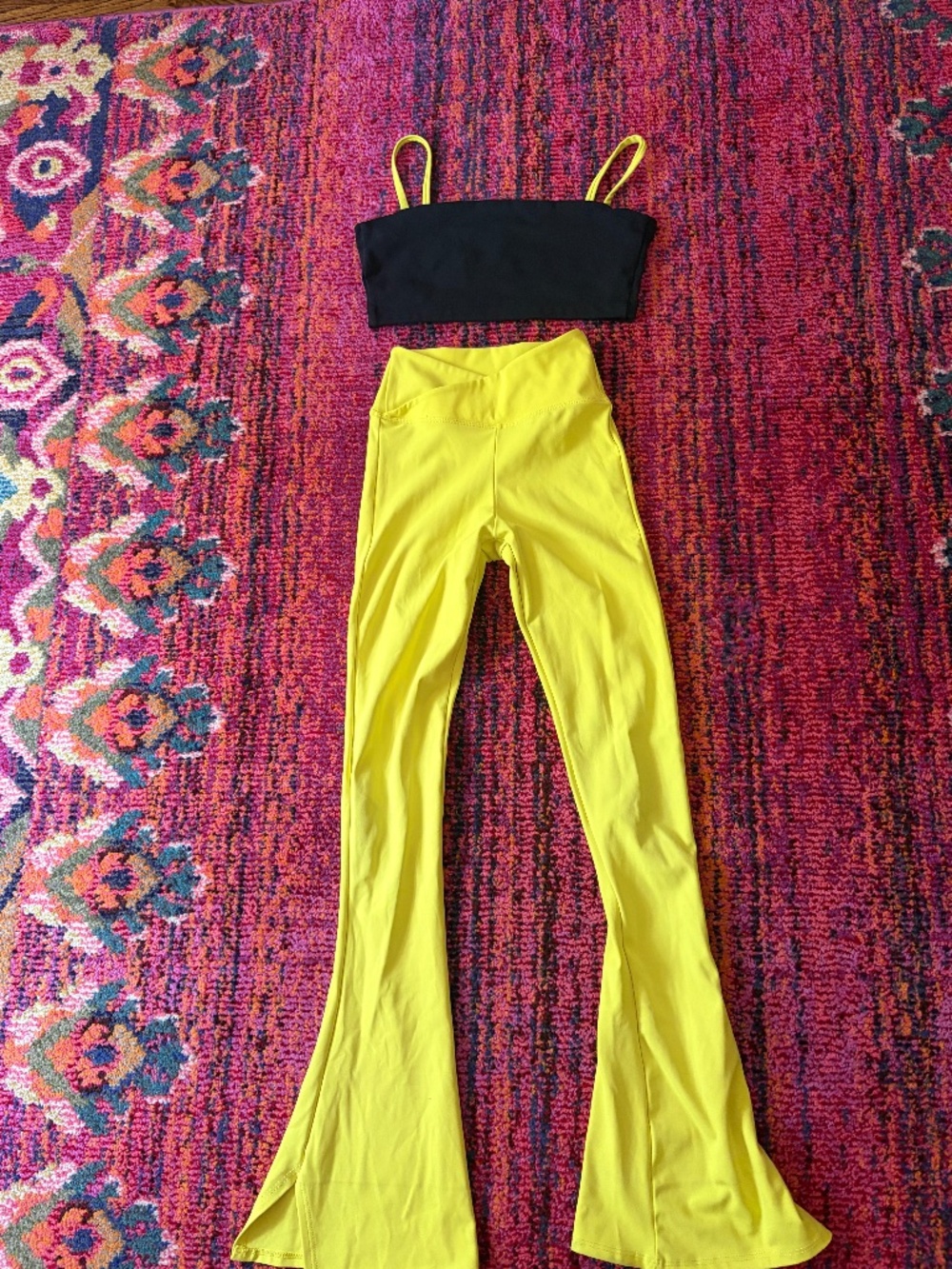 Five Dancewear set (bra + pants) - Girls 10-12